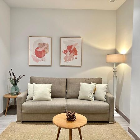 Suites 18 - Hostatel غرناطة المظهر الخارجي الصورة