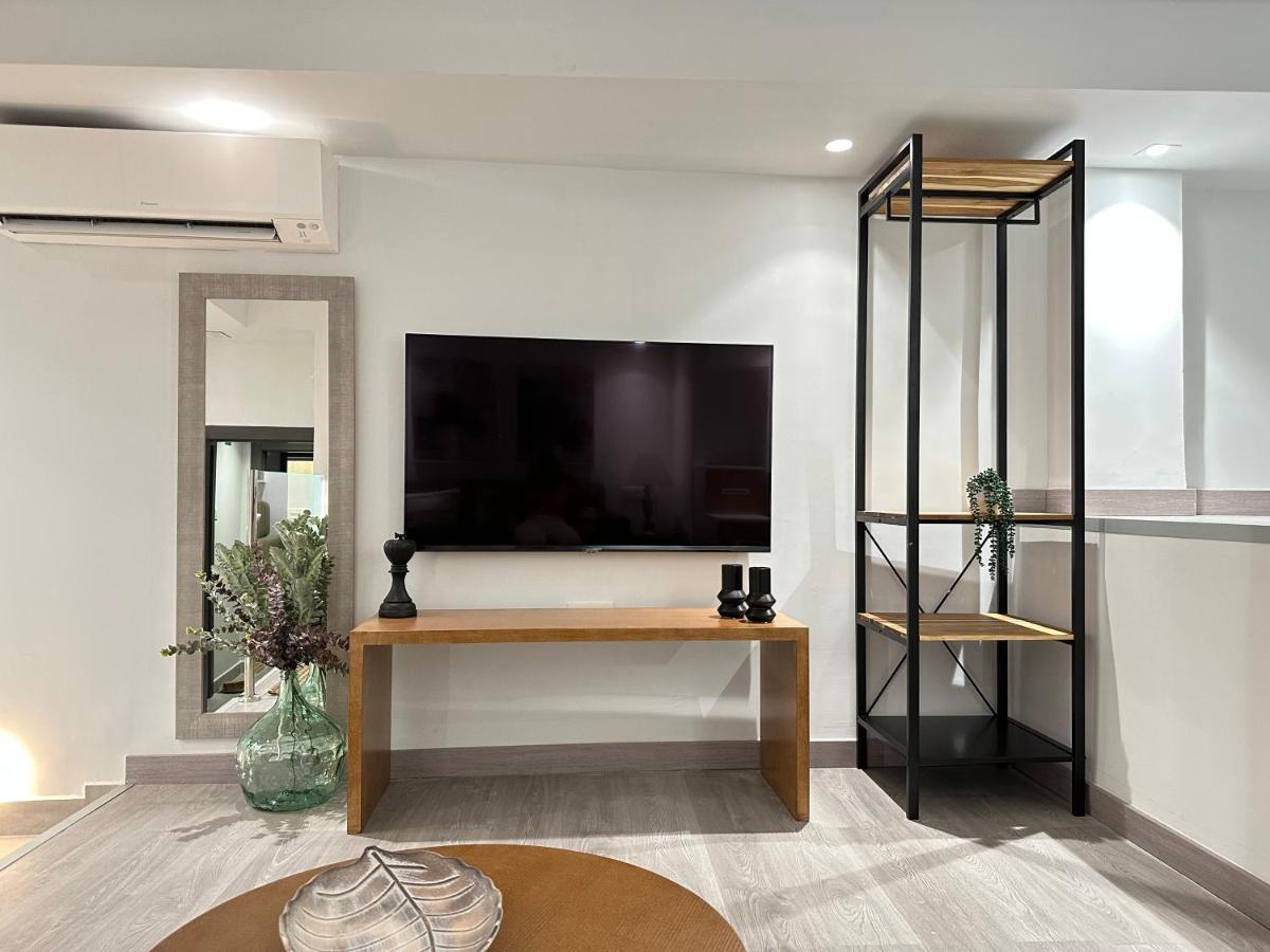 Suites 18 - Hostatel غرناطة المظهر الخارجي الصورة