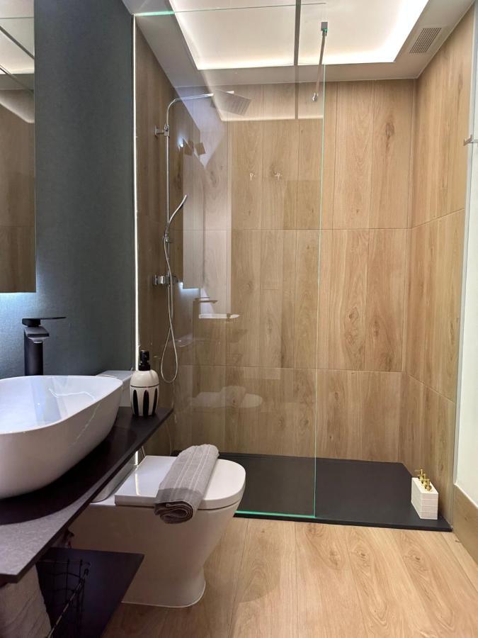 Suites 18 - Hostatel غرناطة المظهر الخارجي الصورة