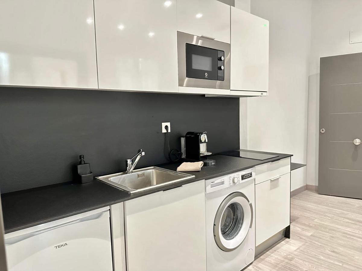 Suites 18 - Hostatel غرناطة المظهر الخارجي الصورة