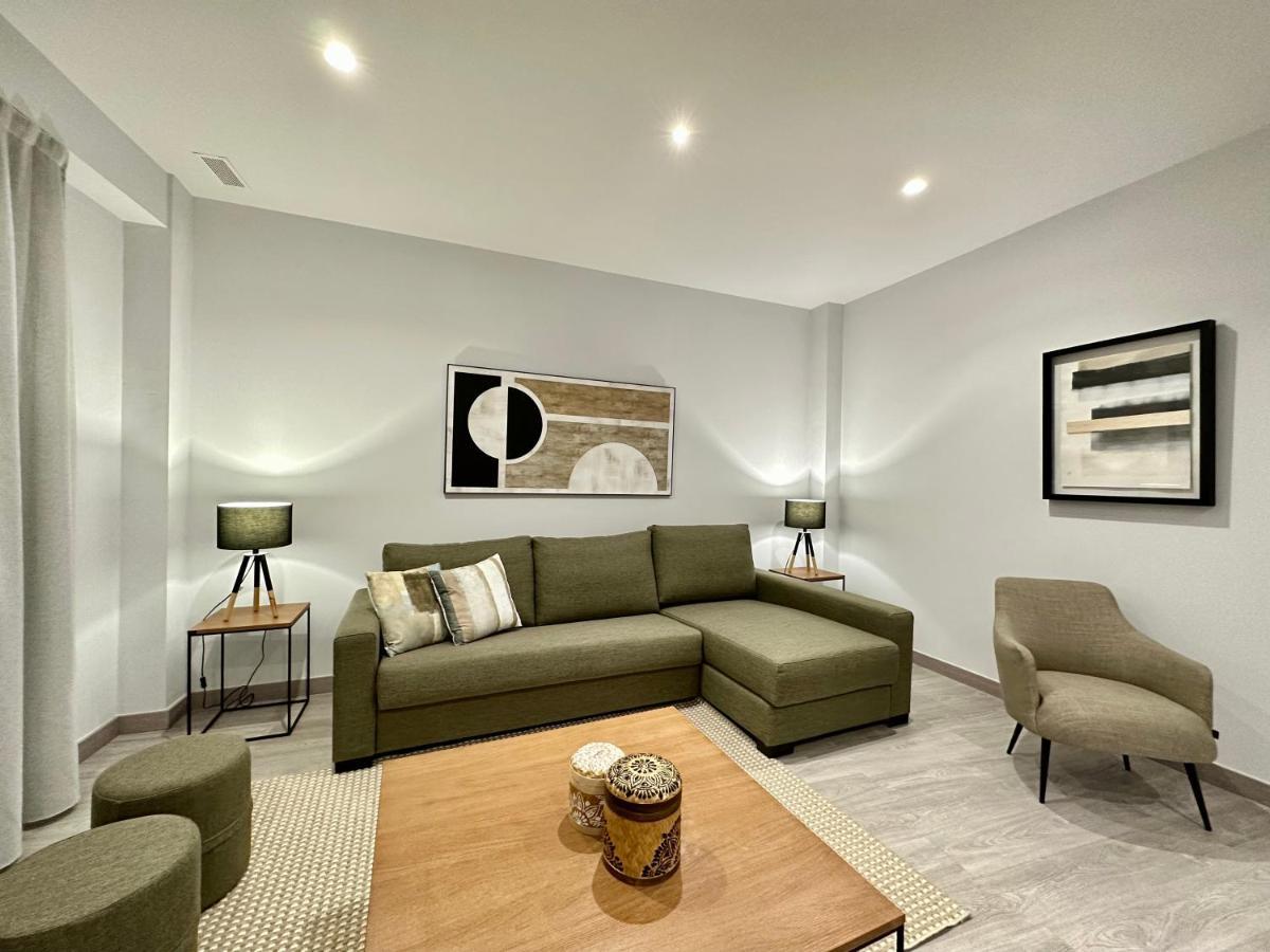 Suites 18 - Hostatel غرناطة المظهر الخارجي الصورة