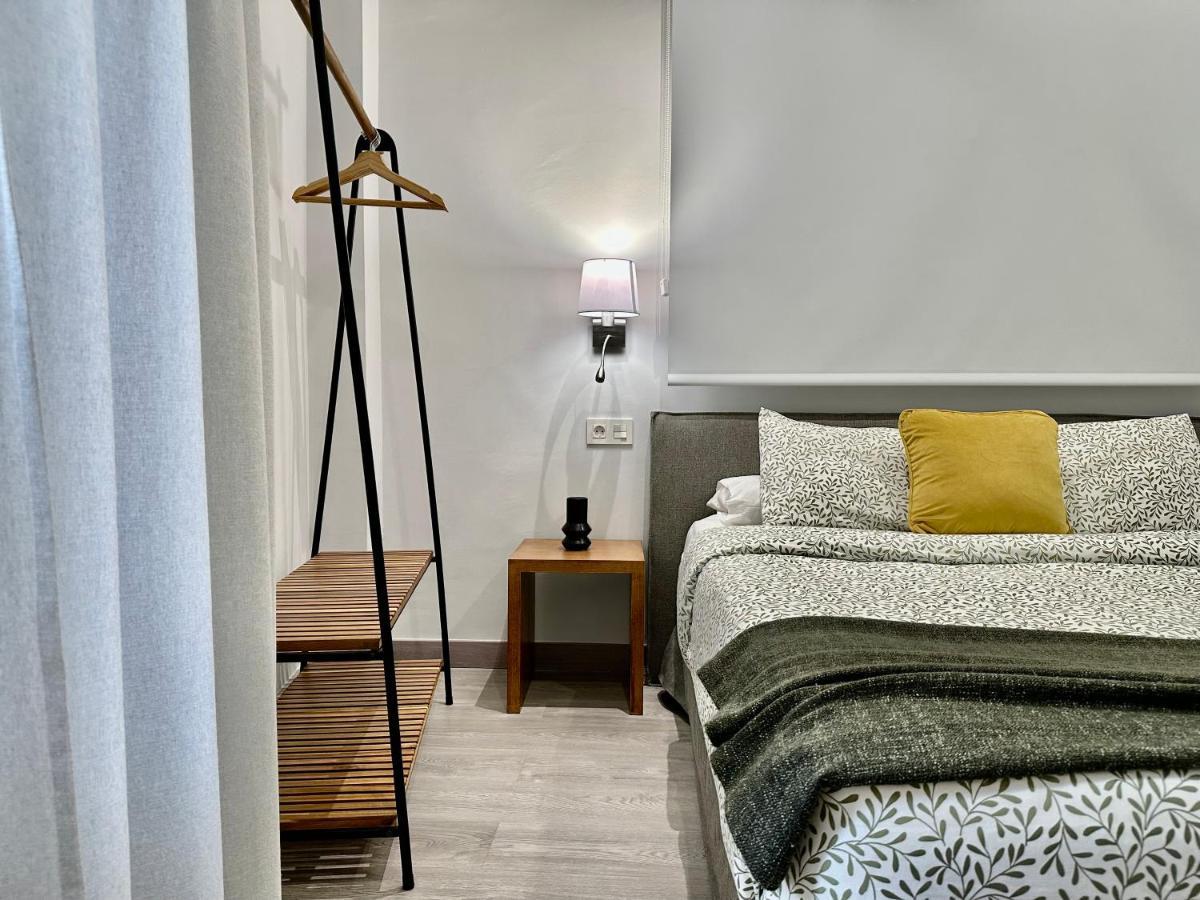 Suites 18 - Hostatel غرناطة المظهر الخارجي الصورة